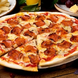 Enjoy The Best Pepperoni Pizza in Tampa
